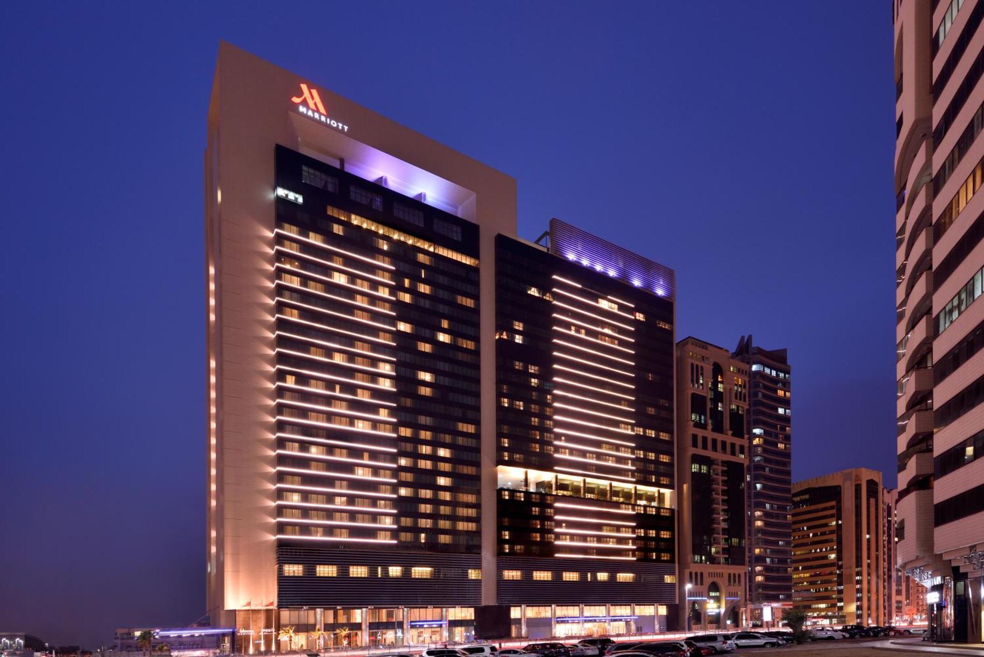 Marriott Executive Apartments Downtown, Abu Dhabi Exterior foto